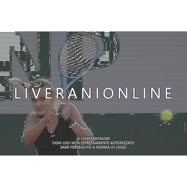 Roland Garros 2020, Grand Slam tournament - Tennis Internationals, 01 October 2020 Roland Garros stadium, paris, france, Italy Photo showing: Clara BUREL (FRA) @LM/DPPI/DPPI/Stephane Allaman AG ALDO LIVERANI SAS