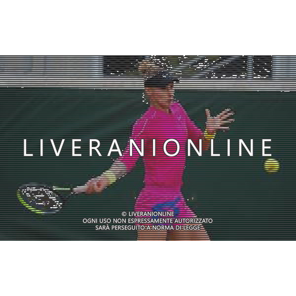 Roland Garros 2020, Grand Slam tournament - Tennis Internationals, 01 October 2020 Roland Garros stadium, paris, france, Italy Photo showing: Polona Hercog of Slovenia in action against Leylah Fernandez of Canada @LM/DPPI/DPPI/Rob Prange AG ALDO LIVERANI SAS