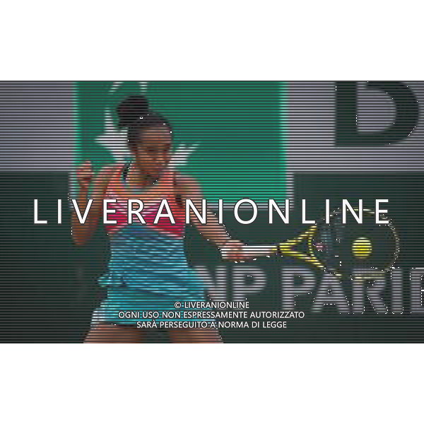 Roland Garros 2020, Grand Slam tournament - Tennis Internationals, 01 October 2020 Roland Garros stadium, paris, france, Italy Photo showing: Leylah Fernandez of Canada in action against Polona Hercog of Slovenia @LM/DPPI/DPPI/Rob Prange AG ALDO LIVERANI SAS