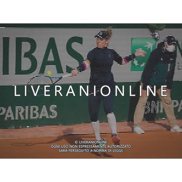 Roland Garros 2020, Grand Slam tournament - Tennis Internationals, 01 October 2020 Roland Garros stadium, paris, france, Italy Photo showing: Laura Siegemund of Germany in action against Julia Goerges of Gemany @LM/DPPI/DPPI/Rob Prange AG ALDO LIVERANI SAS