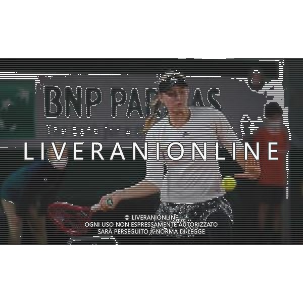 Roland Garros 2020, Grand Slam tournament - Tennis Internationals, 01 October 2020 Roland Garros stadium, paris, france, Italy Photo showing: Elena Rybakina of Kazakhstan in action against Fiona Ferro of France @LM/DPPI/DPPI/Rob Prange AG ALDO LIVERANI SAS