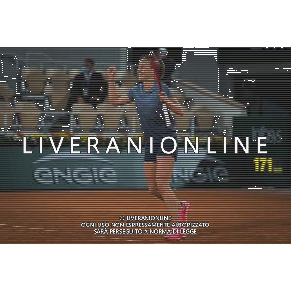 Roland Garros 2020, Grand Slam tournament - Tennis Internationals, 01 October 2020 Roland Garros stadium, paris, france, Italy Photo showing: Fiona Ferro of France celebrates after winning against Elena Rybakina of Kazakhstan @LM/DPPI/DPPI/Rob Prange AG ALDO LIVERANI SAS