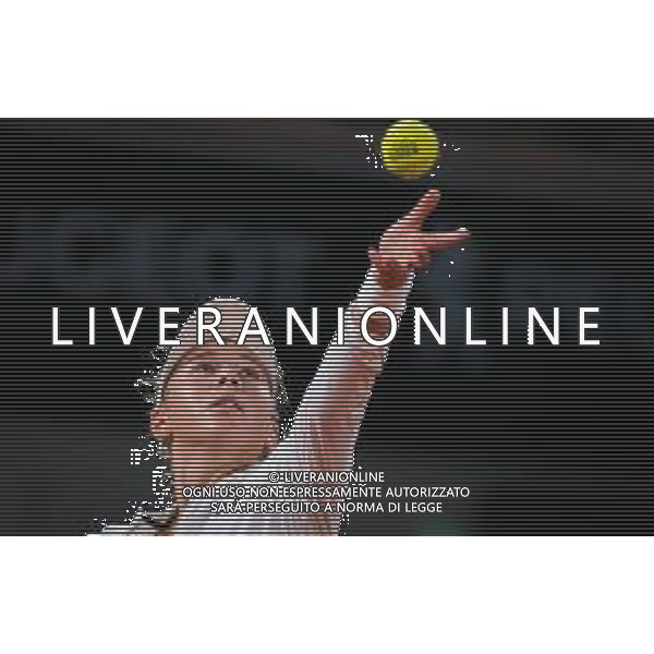 Roland Garros 2020, Grand Slam tournament - Tennis Internationals, 02 October 2020 Roland Garros stadium, paris, france, Italy Photo showing: Amanda Anisimova of the United States in action against Simona Halep of Romania @LM/DPPI/DPPI/Rob Prange AG ALDO LIVERANI SAS