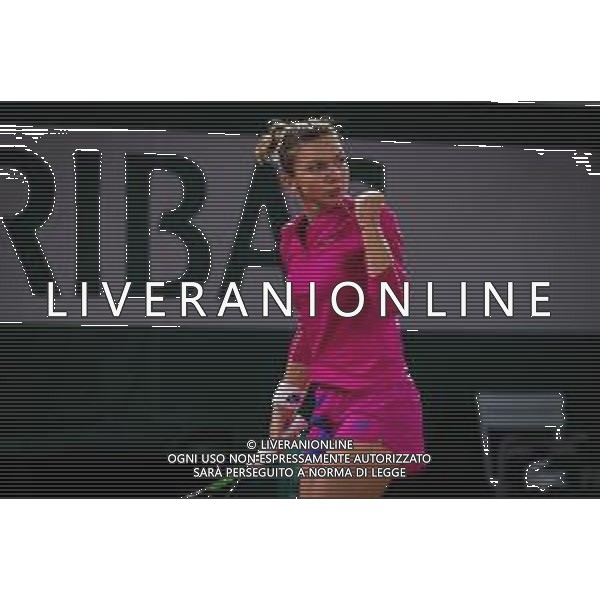 Roland Garros 2020, Grand Slam tournament - Tennis Internationals, 02 October 2020 Roland Garros stadium, paris, france, Italy Photo showing: Simona Halep of Romania in action against Amanda Anisimova of the United States @LM/DPPI/DPPI/Rob Prange AG ALDO LIVERANI SAS