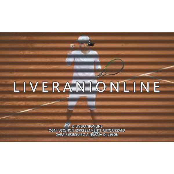 Roland Garros 2020, Grand Slam tournament - Tennis Internationals, 02 October 2020 Roland Garros stadium, paris, france, Italy Photo showing: Iga Swiatek of Poland in action against Eugenie Bouchard of Canada @LM/DPPI/DPPI/Rob Prange AG ALDO LIVERANI SAS