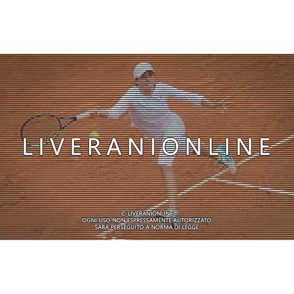 Roland Garros 2020, Grand Slam tournament - Tennis Internationals, 02 October 2020 Roland Garros stadium, paris, france, Italy Photo showing: Iga Swiatek of Poland in action against Eugenie Bouchard of Canada @LM/DPPI/DPPI/Rob Prange AG ALDO LIVERANI SAS