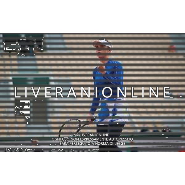 Roland Garros 2020, Grand Slam tournament - Tennis Internationals, 02 October 2020 Roland Garros stadium, paris, france, Italy Photo showing: Elina Svitolina of the Ukraine in action against Ekaterina Alexandrova of Russia @LM/DPPI/DPPI/Rob Prange AG ALDO LIVERANI SAS
