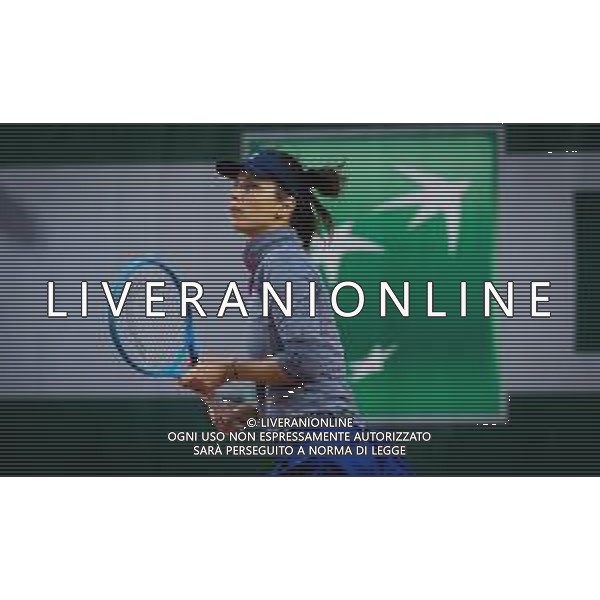 Roland Garros 2020, Grand Slam tournament - Tennis Internationals, 02 October 2020 Roland Garros stadium, paris, france, Italy Photo showing: Tsvetana Pironkova of Bulgaria in action against Barbora Krejcikova of the Czech Republic @LM/DPPI/DPPI/Rob Prange AG ALDO LIVERANI SAS