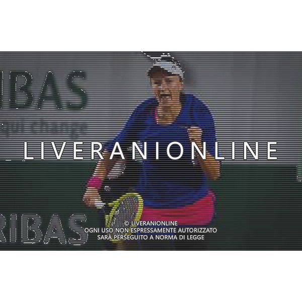 Roland Garros 2020, Grand Slam tournament - Tennis Internationals, 02 October 2020 Roland Garros stadium, paris, france, Italy Photo showing: Barbora Krejcikova of the Czech Republic in action against Tsvetana Pironkova of Bulgaria @LM/DPPI/DPPI/Rob Prange AG ALDO LIVERANI SAS