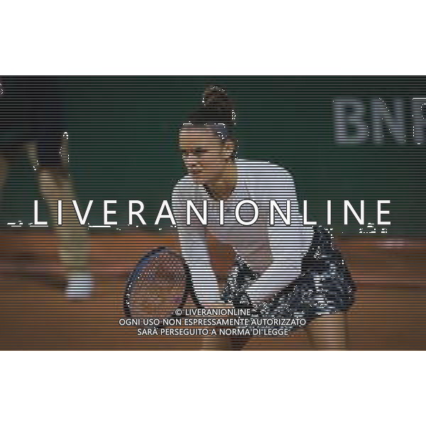 Roland Garros 2020, Grand Slam tournament - Tennis Internationals, 02 October 2020 Roland Garros stadium, paris, france, Italy Photo showing: Maria Sakkari of Greece in action against Martina Trevisan of Italy @LM/DPPI/DPPI/Rob Prange AG ALDO LIVERANI SAS