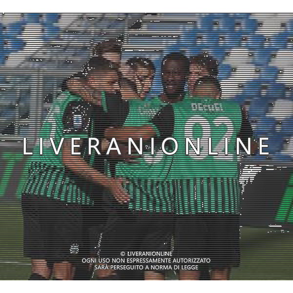 SASSUOLO - CROTONE CAMPIONATO CALCIO SERIE A TIM 03.10.2020 NELLA FOTO ESULTANZA DOPO IL GOL SU RIGORE DI FRANCESCO CAPUTO ©SANTANDREA / AGENZIA ALDO LIVERANI SAS