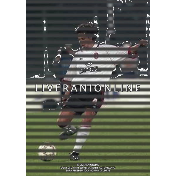 08-09-1998 TORINO SEDICESIMI DI COPPA ITALIA TORINO MILAN 2-0 NELLA FOTO DEMETRIO ALBERTINI AG ALDO LIVERANI SAS