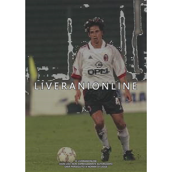 08-09-1998 TORINO SEDICESIMI DI COPPA ITALIA TORINO MILAN 2-0 NELLA FOTO DEMETRIO ALBERTINI AG ALDO LIVERANI SAS