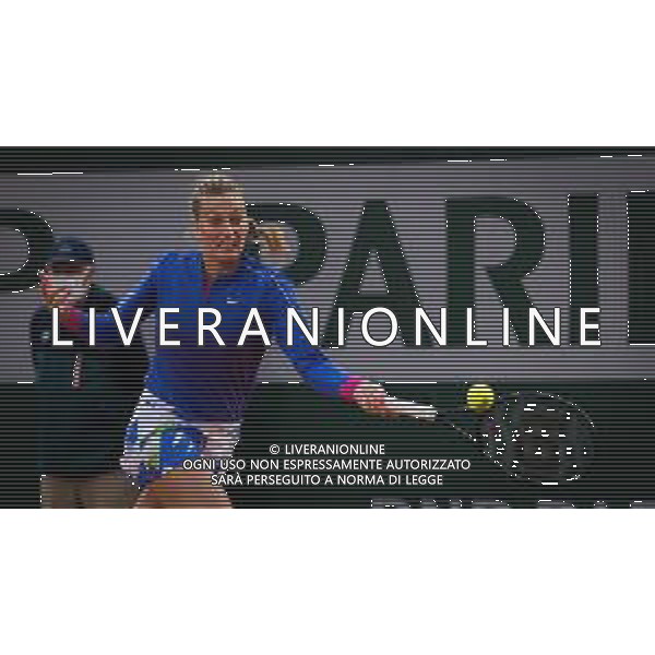Roland Garros 2020, Grand Slam tournament - Tennis Internationals, 03 October 2020 Roland Garros stadium, paris, france, Italy Photo showing: Petra Kvitova of the Czech Republic in action against Leylah Fernandez of Canada @LM/DPPI/DPPI/Rob Prange AG ALDO LIVERANI SAS