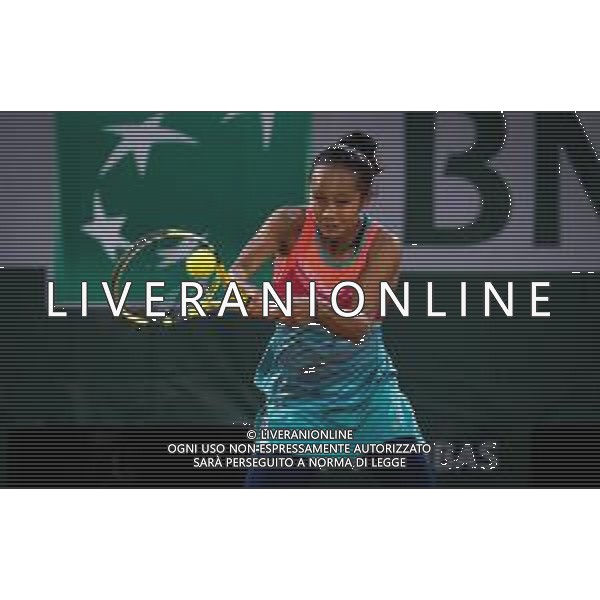 Roland Garros 2020, Grand Slam tournament - Tennis Internationals, 03 October 2020 Roland Garros stadium, paris, france, Italy Photo showing: Leylah Fernandez of Canada in action against Petra Kvitova of the Czech Republic @LM/DPPI/DPPI/Rob Prange AG ALDO LIVERANI SAS