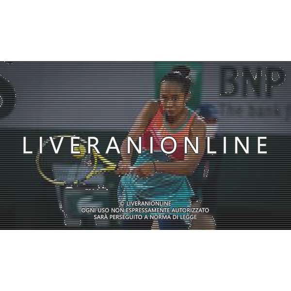 Roland Garros 2020, Grand Slam tournament - Tennis Internationals, 03 October 2020 Roland Garros stadium, paris, france, Italy Photo showing: Leylah Fernandez of Canada in action against Petra Kvitova of the Czech Republic @LM/DPPI/DPPI/Rob Prange AG ALDO LIVERANI SAS