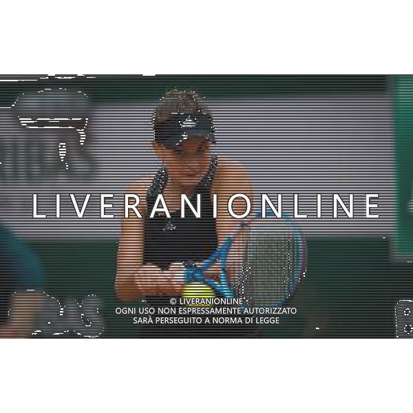 Roland Garros 2020, Grand Slam tournament - Tennis Internationals, 03 October 2020 Roland Garros stadium, paris, france, Italy Photo showing: Clara Burel of France in action @LM/DPPI/DPPI/Rob Prange AG ALDO LIVERANI SAS