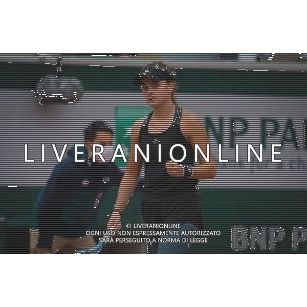 Roland Garros 2020, Grand Slam tournament - Tennis Internationals, 03 October 2020 Roland Garros stadium, paris, france, Italy Photo showing: Clara Burel of France in action @LM/DPPI/DPPI/Rob Prange AG ALDO LIVERANI SAS