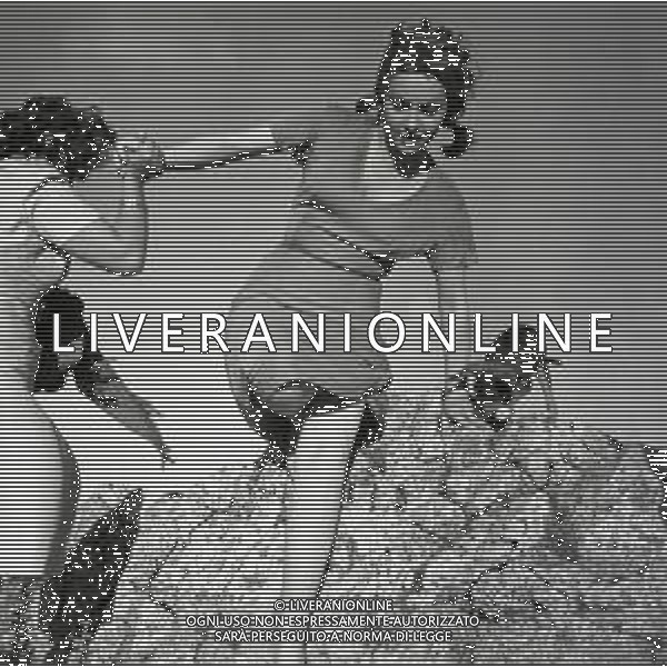 RETROSPETTIVA GINA LOLLOBRIGIDA ATTRICE NELLA FOTO GINA LOLLOBRIGIDA NEL FILM PANE AMORE E GELOSIA NELL\'ANNO 1954 AG ALDO LIVERANI SAS