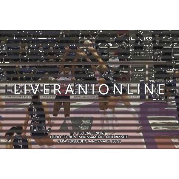 Reale Mutua Fenera Chieri vs Igor Gorgonzola Novara - Campionato di Volley Serie A1 Femminile 2020/2021, 04 ottobre 2020 Chieri, Italia Nella foto: attacco di Grobelna Kaja (Reale Mutua Fenera Chieri ) @LM/Letizia Valle AG ALDO LIVERANI SAS
