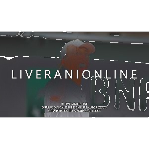 Roland Garros 2020, Grand Slam tournament - Tennis Internationals, 04 October 2020 Roland Garros stadium, paris, france, Italy Photo showing: Iga Swiatek of Poland in action against Simona Halep of Romania @LM/DPPI/DPPI/Rob Prange AG ALDO LIVERANI SAS