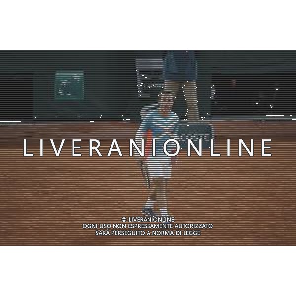 Roland Garros 2020, Grand Slam tournament - Tennis Internationals, 04 October 2020 Roland Garros stadium, paris, france, Italy Photo showing: Hugo GASTON (FRA) celebrated a set winned @LM/DPPI/DPPI/Stephane Allaman AG ALDO LIVERANI SAS