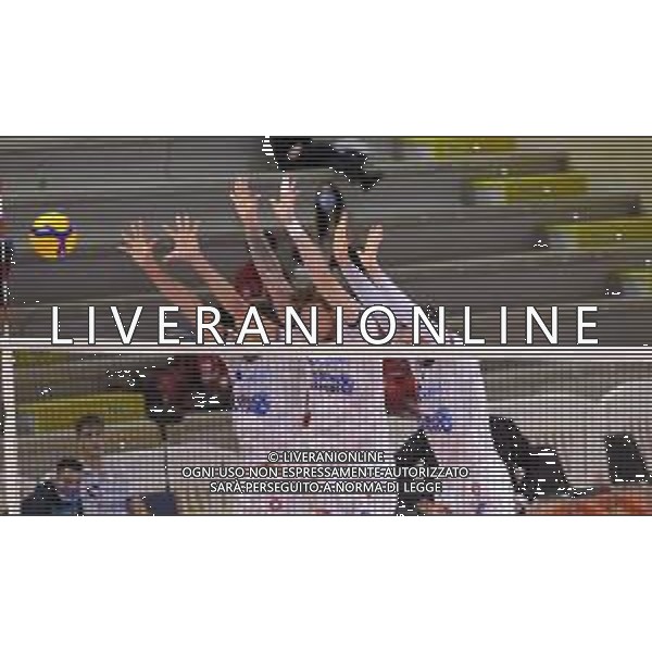 Top Volley Cisterna vs Kioene Padova - Campionato di Volley Superlega Serie A 2020/2021, 04 ottobre 2020 Cisterna di Latina, Italia Nella foto: muro Top Volley Cisterna) @LM/Luigi Mariani AG ALDO LIVERANI SAS
