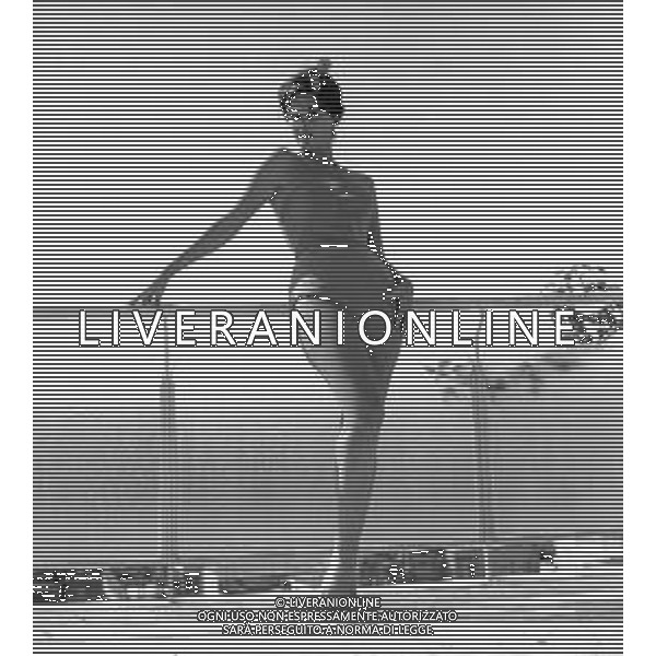 RETROSPETTIVA CLAUDIA CARDINALE ATTRICE NELLA FOTO CLAUDIA CARDINALE A ROMA NELL\'ANNO 1960 AG ALDO LIVERANI SAS