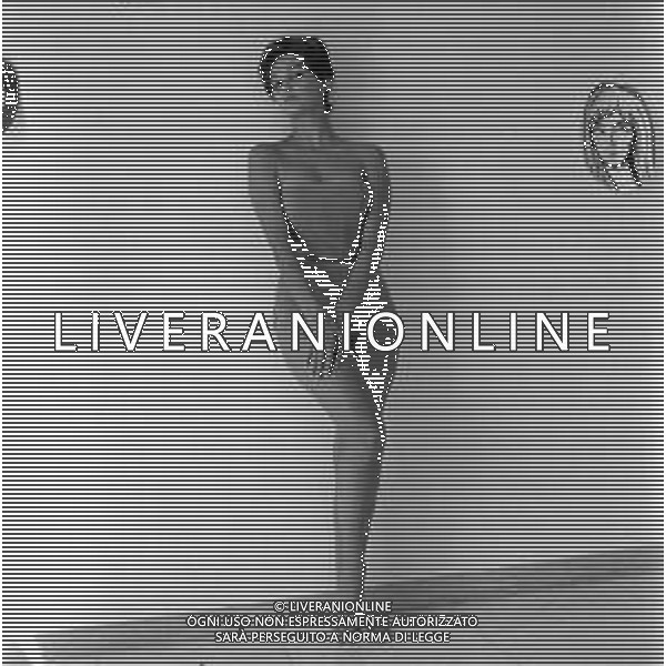 RETROSPETTIVA CLAUDIA CARDINALE ATTRICE NELLA FOTO CLAUDIA CARDINALE A ROMA NELL\'ANNO 1960 AG ALDO LIVERANI SAS