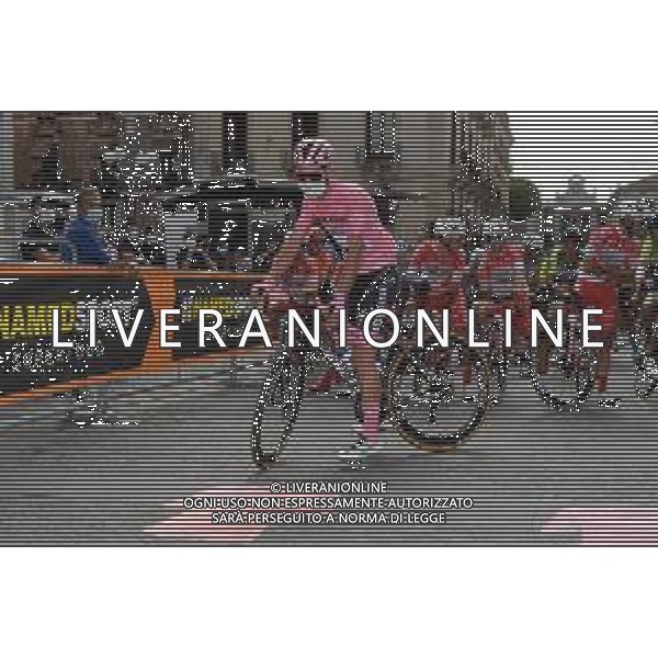 06-10-2020 Giro D\'italia; Tappa 04 Catania - Villafranca Tirrena; 2020, Deceuninck - Quick Step; Almeida, Joao; Catania; ©SIROTTI / AGENZIA ALDO LIVERANI SAS