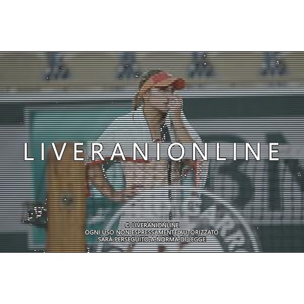 Roland Garros 2020, Grand Slam tournament - Tennis Internationals, 05 October 2020 Roland Garros stadium, paris, france, Italy Photo showing: Sofia KENIN (USA) sheds tears while interview of Marion Bartoli after winned the match @LM/DPPI/DPPI/Stephane Allaman