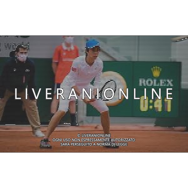 Roland Garros 2020, Grand Slam tournament - Tennis Internationals, 05 October 2020 Roland Garros stadium, paris, france, Italy Photo showing: Shuai Zhang of China in action against Petra Kvitova of the Czech Republic @LM/DPPI/DPPI/Rob Prange