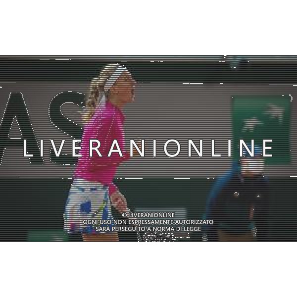 Roland Garros 2020, Grand Slam tournament - Tennis Internationals, 05 October 2020 Roland Garros stadium, paris, france, Italy Photo showing: Petra Kvitova of the Czech Republic in action against Shuai Zhang of China @LM/DPPI/DPPI/Rob Prange