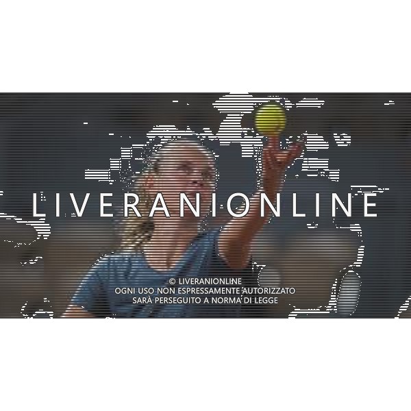 Roland Garros 2020, Grand Slam tournament - Tennis Internationals, 05 October 2020 Roland Garros stadium, paris, france, Italy Photo showing: Fiona Ferro of France in action against Sofia Kenin of the United States @LM/DPPI/DPPI/Rob Prange