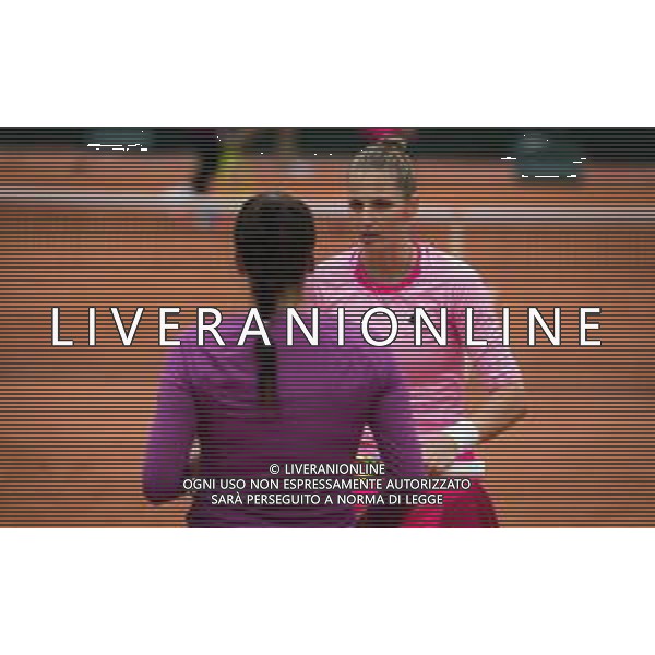 Roland Garros 2020, Grand Slam tournament - Tennis Internationals, 05 October 2020 Roland Garros stadium, paris, france, Italy Photo showing: Kristyna Pliskova of the Czech Republic and Viktoria Kuzmova of Slovakia in action @LM/DPPI/DPPI/Rob Prange