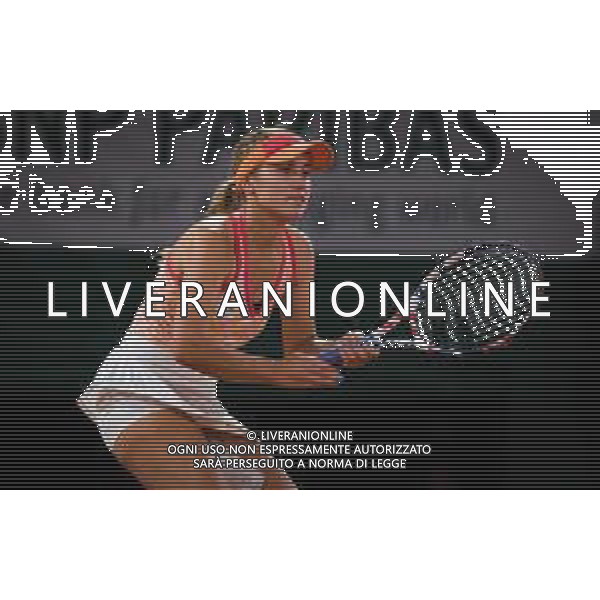 Roland Garros 2020, Grand Slam tournament - Tennis Internationals, 05 October 2020 Roland Garros stadium, paris, france, Italy Photo showing: Sofia Kenin of the United States in action against Fiona Ferro of France @LM/DPPI/DPPI/Rob Prange