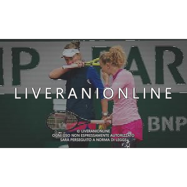 Roland Garros 2020, Grand Slam tournament - Tennis Internationals, 05 October 2020 Roland Garros stadium, paris, france, Italy Photo showing: Katerina Siniakova and Barbora Krejcikova of the Czech Republic in action @LM/DPPI/DPPI/Rob Prange
