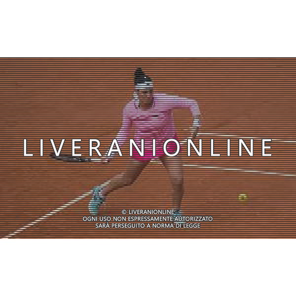 Quarter-finals at the Roland Garros 2020 - Tennis Internationals, 06 October 2020 Roland Garros stadium, paris, france, Italy Photo showing: Ons Jabeur of Tunisia in action against Danielle Collins of the United States @LM/DPPI/DPPI/Rob Prange AG ALDO LIVERANI SAS