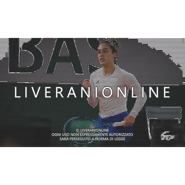 Quarter-finals at the Roland Garros 2020 - Tennis Internationals, 06 October 2020 Roland Garros stadium, paris, france, Italy Photo showing: Martina Trevisan of Italy in action against Iga Swiatek of Poland @LM/DPPI/DPPI/Rob Prange AG ALDO LIVERANI SAS