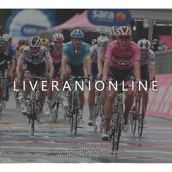 07-10-2020 Giro D\'italia; Tappa 05 Mileto - Camigliatello Silano; 2020, Deceuninck - Quick Step; Almeida, Joao; Camigliatello Silano; ©SIROTTI / AGENZIA ALDO LIVERANI SAS