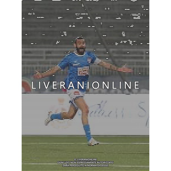 Novara 07-10-2020 Stadio Silvio Piola Campionato Lega pro Gir A 2020/21 Novara - Giana Erminio nella foto: Buzzegoli esultanza foto Antonio Saia - ag. Aldo Liverani sas