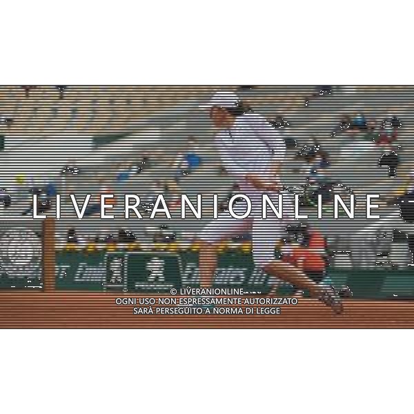 Semi-final of the Roland Garros 2020, Grand Slam tournament - Tennis Internationals, 08 October 2020 Roland Garros stadium, paris, france, Italy Photo showing: Iga Swiatek of Poland in action against Nadia Podoroska of Argentina @LM/DPPI/DPPI/Rob Prange / AGENZIA ALDO LIVERANI SAS