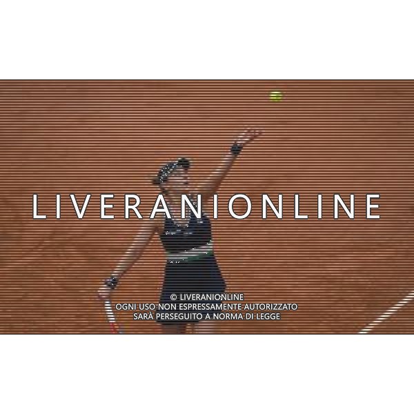 Semi-final of the Roland Garros 2020, Grand Slam tournament - Tennis Internationals, 08 October 2020 Roland Garros stadium, paris, france, Italy Photo showing: Nadia Podoroska of Argentina in action against Iga Swiatek of Poland @LM/DPPI/DPPI/Rob Prange / AGENZIA ALDO LIVERANI SAS