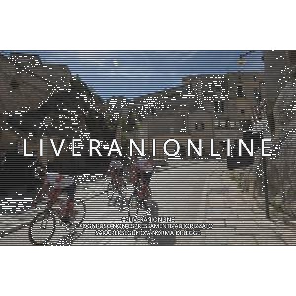 09-10-2020 Giro D\'italia; Tappa 07 Matera - Brindisi; 2020, Uae - Emirates; Matera; ©SIROTTI / AGENZIA ALDO LIVERANI SAS