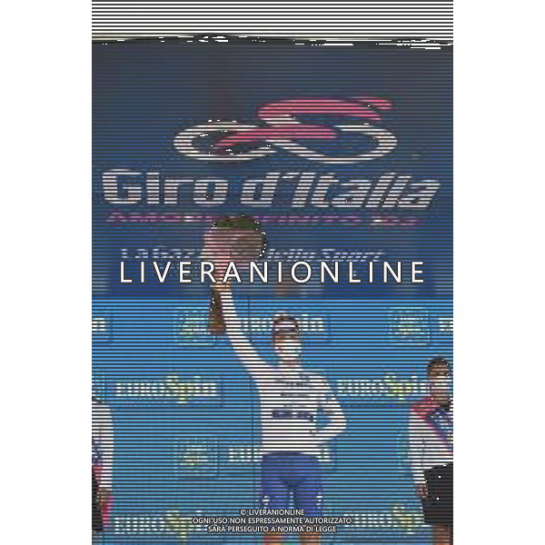 09-10-2020 Giro D\'italia; Tappa 07 Matera - Brindisi; 2020, Deceuninck - Quick Step; Almeida, Joao; Brindisi; ©SIROTTI / AGENZIA ALDO LIVERANI SAS