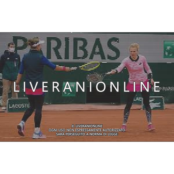 Roland Garros 2020, Grand Slam tournament - Tennis Internationals, 09 October 2020 Roland Garros stadium, paris, france, Italy Photo showing: Katerina Siniakova and Barbora Krejcikova of the Czech Republic in action @LM/DPPI/DPPI/Rob Prange AG ALDO LIVERANI SAS