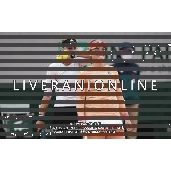 Roland Garros 2020, Grand Slam tournament - Tennis Internationals, 09 October 2020 Roland Garros stadium, paris, france, Italy Photo showing: Kristina Mladenovic of France and Timea Babos of Hungary in action @LM/DPPI/DPPI/Rob Prange AG ALDO LIVERANI SAS