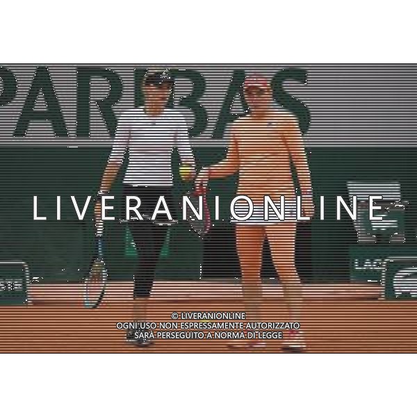 Roland Garros 2020, Grand Slam tournament - Tennis Internationals, 09 October 2020 Roland Garros stadium, paris, france, Italy Photo showing: Kristina Mladenovic of France and Timea Babos of Hungary in action @LM/DPPI/DPPI/Rob Prange AG ALDO LIVERANI SAS