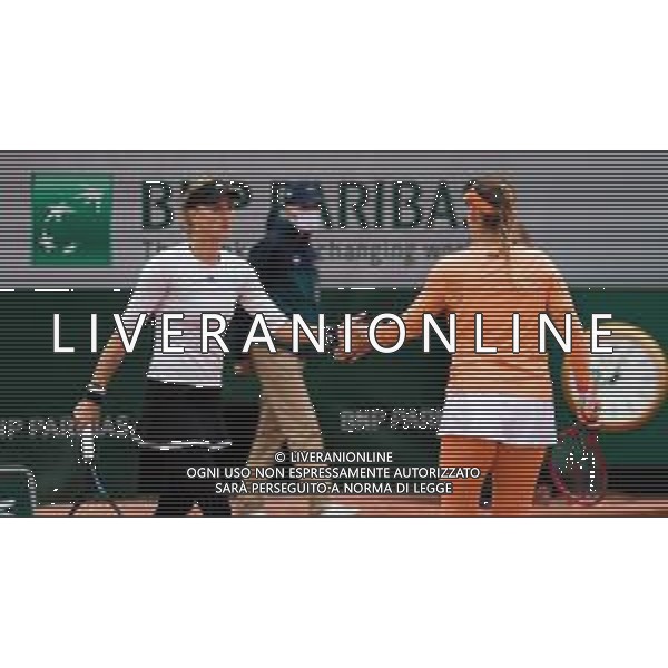 Roland Garros 2020, Grand Slam tournament - Tennis Internationals, 09 October 2020 Roland Garros stadium, paris, france, Italy Photo showing: Kristina Mladenovic of France and Timea Babos of Hungary in action @LM/DPPI/DPPI/Rob Prange AG ALDO LIVERANI SAS