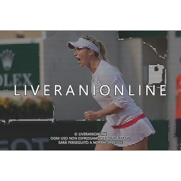 Roland Garros 2020, Grand Slam tournament - Tennis Internationals, 09 October 2020 Roland Garros stadium, paris, france, Italy Photo showing: Alexa Guarachi of Chile in action @LM/DPPI/DPPI/Rob Prange AG ALDO LIVERANI SAS